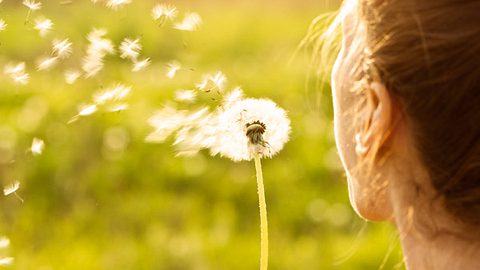 astro coaching loslassen - Foto: MorePixels / iStock