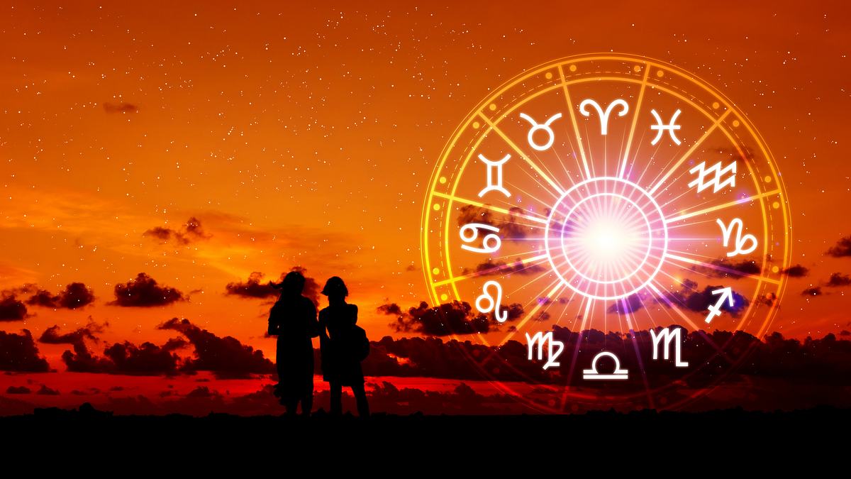 Astrologischer Kreis mit Liebespaar im Sonnenuntergang