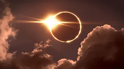 Das Sonnenfinsternis-Horoskop für den 14.10.2023 für alle Sternzeichen - Foto: Pitris/iStock