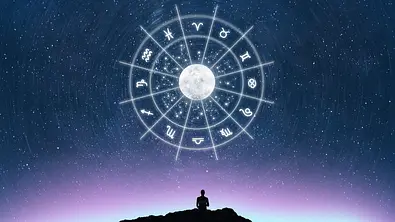 Diese 3 Sternzeichen haben ab dem 1. Juni dank dem stärkenden Widder-Mond das beste Wochenende - Foto: bymuratdeniz / iStock