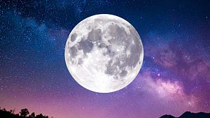 Vollmond steht am Nachthimmel - Foto: AdobeFirefly (generiert mit KI)
