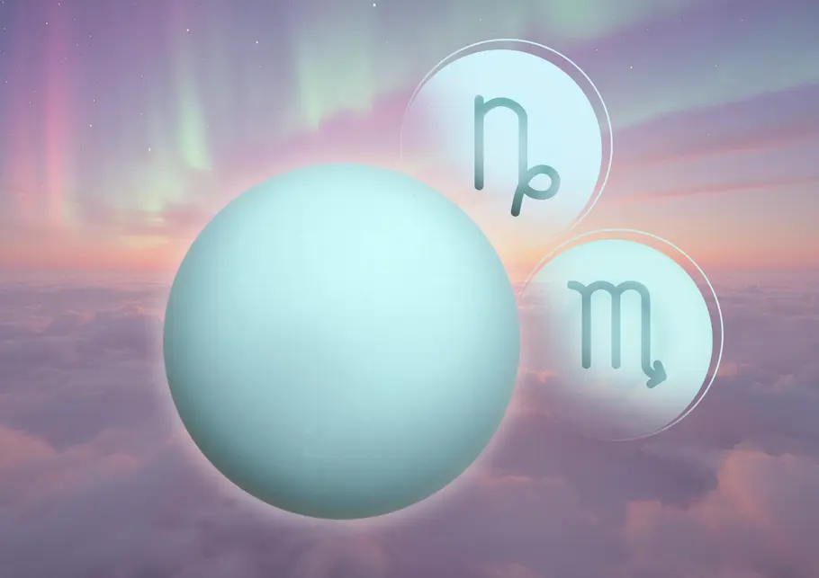 Planet Uranus vor einer Wolkenwild mit den Symbolen für die Sternzeichen Skorpion und Steinbock