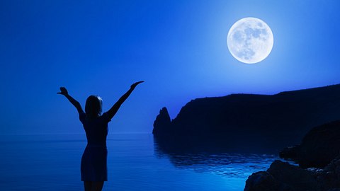 Das magische Mond-Mantra für die Woche vom 13. bis 19. Februar 2023 - Foto: YouraPechkin / iStock