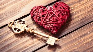 Die 12 Schlüssel für mehr Glück in der Liebe - Foto: iStock/Massonstock
