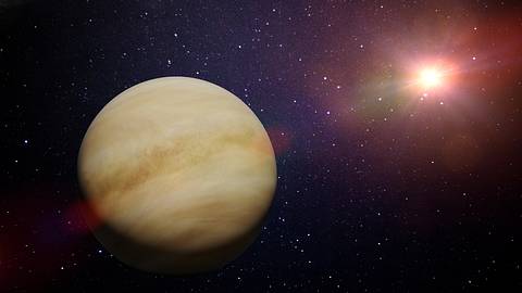 Planet Venus im Weltall - Foto: dottedhippo /iStock