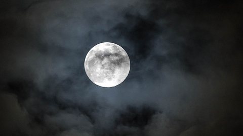 Vollmond im August 2020: Die Geheimnisse des Erntemondes - Foto: r_simmer/iStock