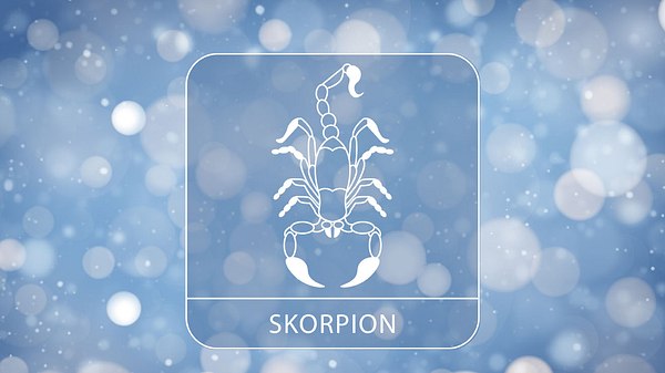 Sternzeichen Skorpion vor winterlichem Hintergrund - Foto: Collage mit Amore al Arte / iStock & Astrowoche.de