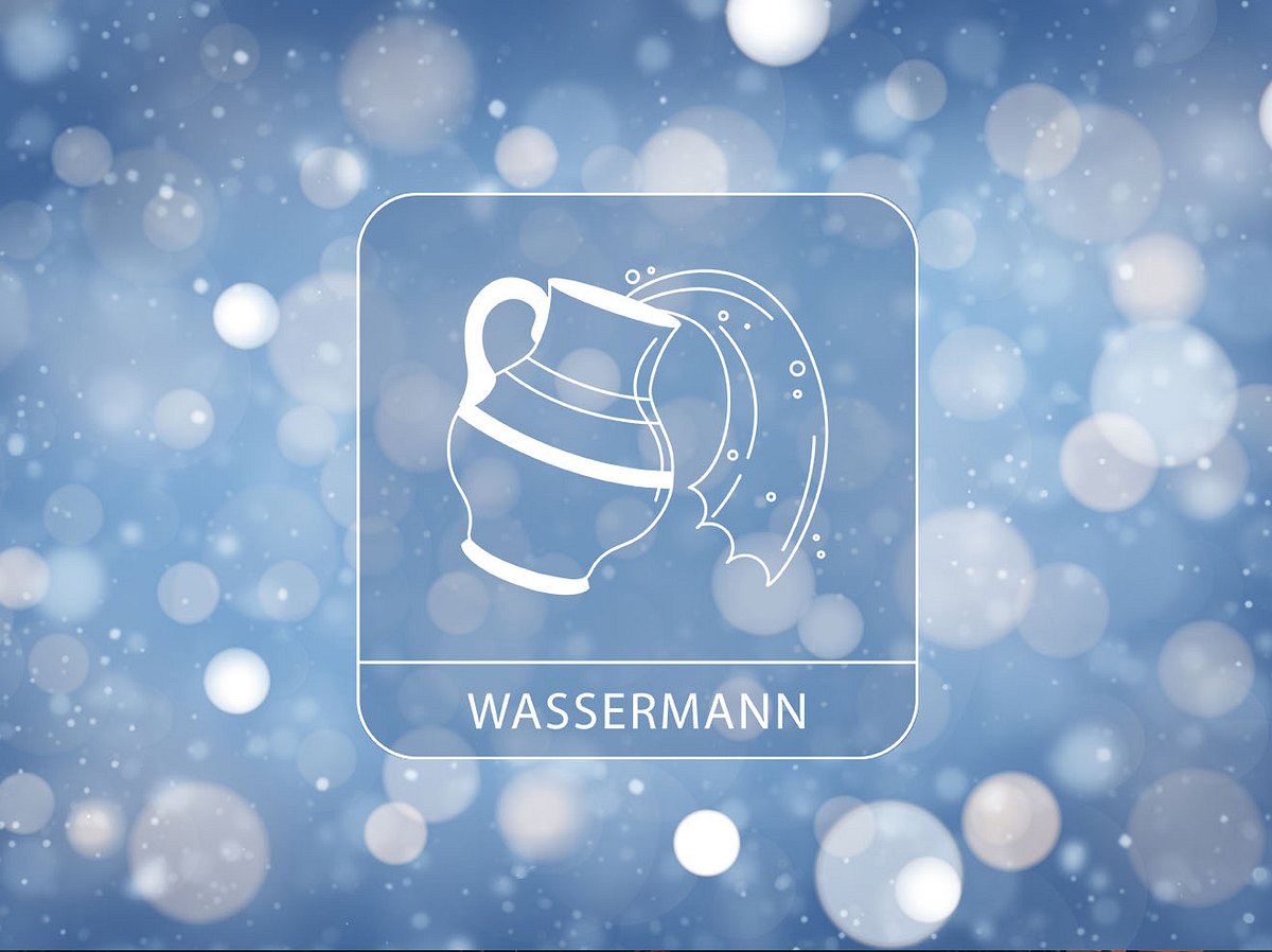 Sternzeichen Wassermann vor winterlichem Hintergrund